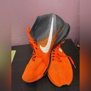 Nike Zoom all Out Bright Flyknit Orange and Black Running Shoes women’s Sz 9.5
